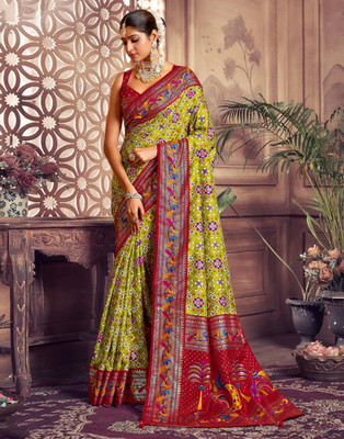 Samah Embellished, Self Design Patola Cotton Silk Saree(Green, Red, Multicolor)