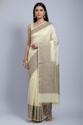 Fabloom Paisley, Woven Handloom Jacquard Saree(Cream)