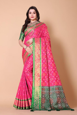 LAVYANSH CREATION Self Design, Printed Patola Silk Blend, Jacquard Saree(Pink)