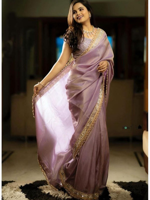 Vinayak Textile Embellished, Embroidered Bollywood Net, Silk Blend Saree(Pink)