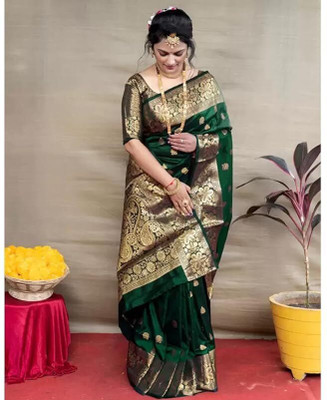 Moksha trends Woven Banarasi Silk Blend Saree(Green)