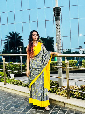 JASU CREATION Printed Bollywood Pure Cotton Saree(Green)