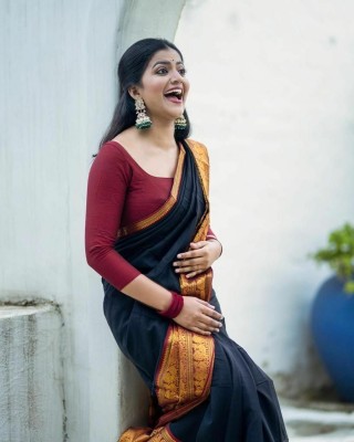 FRATONA Woven Banarasi Cotton Silk, Art Silk Saree(Black, Red)