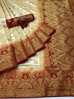 KanjiQueen Woven Kanjivaram Silk Blend Saree(Maroon, Beige)