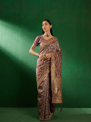 ShopGlobal Woven Banarasi Silk Blend Saree(Grey)