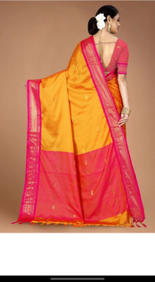 Mortal Textile Animal Print Assam Silk Cotton Silk Saree(White)