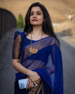 Vivan Fab Striped Bollywood Art Silk, Chiffon Saree(Dark Blue)
