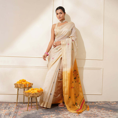 VISVASTA Woven, Self Design, Striped, Dyed, Printed Handloom Jacquard, Cotton Silk Saree(Yellow)