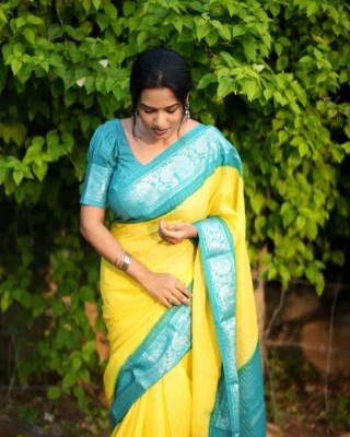 Nimidiya Woven Kanjivaram Pure Silk, Art Silk Saree(Yellow, Light Blue)