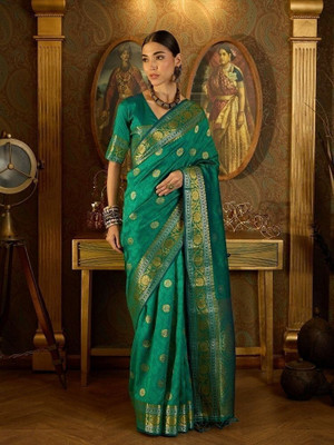 Vichitra Woven, Self Design Banarasi Silk Blend, Jacquard Saree(Green)