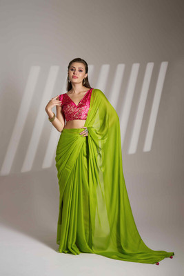 shiv textiles Embellished Bollywood Chiffon Saree(Green)