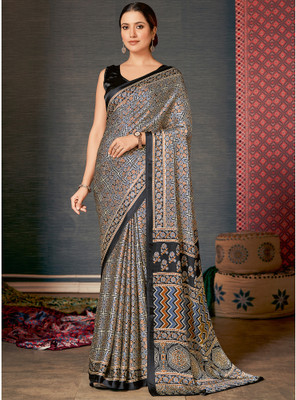 Tasrika Digital Print Hand Batik Crepe Saree(Grey)