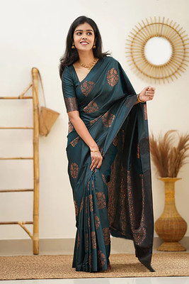 Anjaneya Sarees Woven Banarasi Silk Blend Saree(Green)
