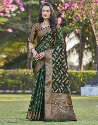 Samah Woven, Self Design Banarasi Organza, Jacquard Saree(Dark Green, Gold)