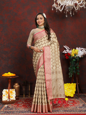 YUG ART Self Design Patola Silk Blend Saree(Cream)
