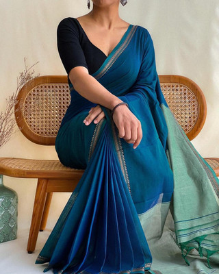 Trishul Solid/Plain Handloom Cotton Blend Saree(Light Blue)