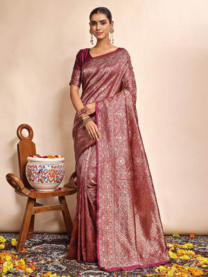 Vichitra Woven, Self Design Banarasi Silk Blend, Jacquard Saree(Purple)
