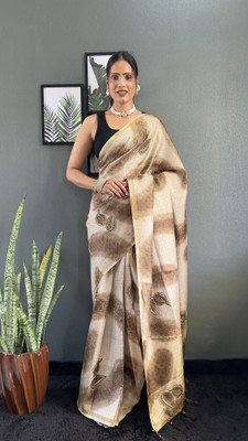 MM VENTURE Digital Print Bollywood Georgette Saree(Brown)