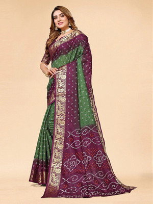 rajranitextiles Hand Painted Bandhani Georgette Saree(Green)