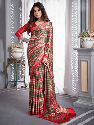 Tasrika Digital Print Hand Batik Crepe Saree(Multicolor)