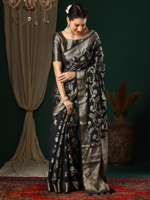 Divastri Printed Kanjivaram Georgette Saree(Black)