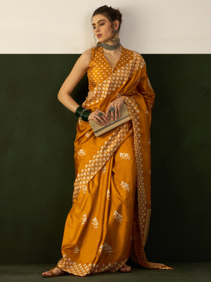 Divastri Printed Hand Batik Cotton Blend Saree(Mustard)