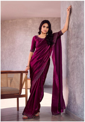 HARIOM CREATION Self Design, Solid/Plain, Geometric Print Saree with Attached Blouse Silk Blend Saree(Maroon)