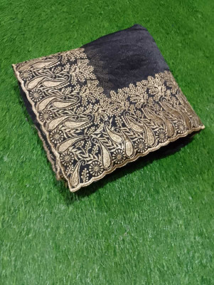 RK Creation Embellished Handloom Silk Blend Saree(Black)