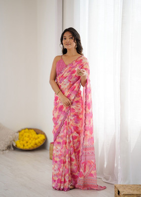 ROOP SUNDARI SAREES Geometric Print, Printed Daily Wear Georgette Saree(Pink)