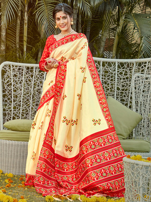 Divastri Digital Print Sambalpuri Silk Blend Saree(Cream)