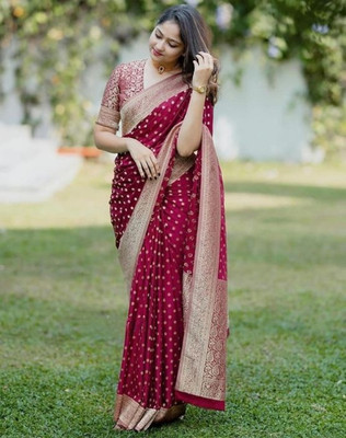 Bindi Woven Banarasi Jacquard Saree(Magenta)