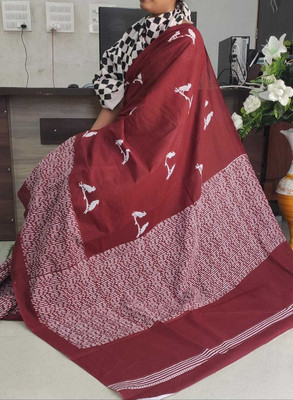 Suraj International Blocked Printed, Checkered, Digital Print, Dyed, Floral Print, Printed, Self Design Daily Wear Pure Cotton Saree(Maroon)
