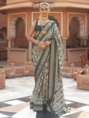 Tasrika Woven Pochampally Silk Blend Saree(Grey)