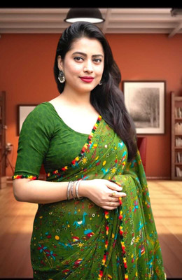 TEN R Self Design Bollywood Georgette Saree(Green)