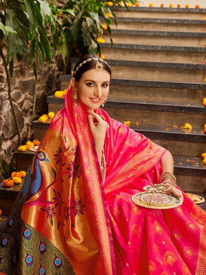 Ethnic Junction Woven Paithani Silk Blend Saree(Pink)
