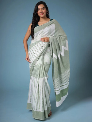 AARTI FASHION Printed Ikkat Pure Cotton Saree(Multicolor)