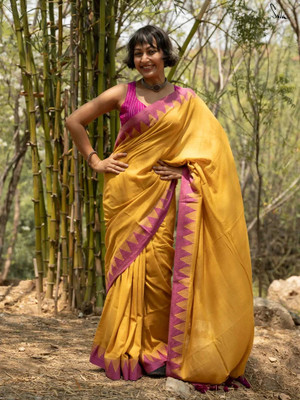 HouseOfCommon Solid/Plain, Temple Border Handloom Cotton Blend Saree(Yellow, Red)