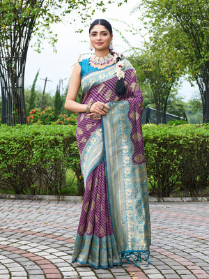 Gariya Fab Embellished Kanjivaram Silk Blend Saree(Magenta)