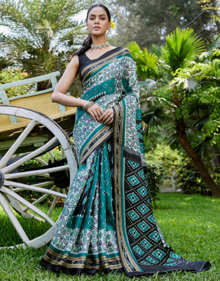 Samah Geometric Print, Printed Daily Wear Khadi Saree(Green, Black, White)