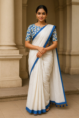 SMRITI HANDLOOM Solid/Plain Handloom Handloom Pure Cotton Saree(White, Blue)