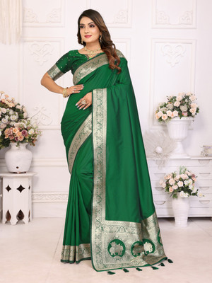 DEVPRIYA VENTURE Solid/Plain Banarasi Silk Blend Saree(Green)