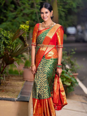 ANOUK Woven Kanjivaram Silk Blend Saree(Green)