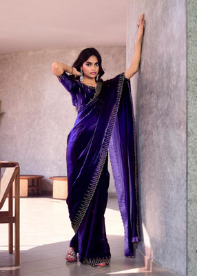 HARIOM CREATION Self Design, Solid/Plain, Geometric Print Saree with Attached Blouse Silk Blend Saree(Purple)