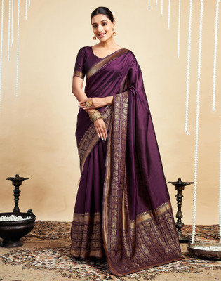 Divastri Woven Kanjivaram Silk Blend, Jacquard Saree(Purple, Gold)