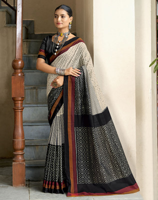 Divastri Geometric Print, Printed Ikkat Cotton Blend Saree(Cream, Black)