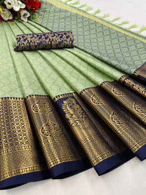 KanjiQueen Woven Kanjivaram Cotton Silk, Silk Blend Saree(Green, Blue)