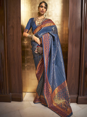 Divastri Woven Banarasi Silk Blend Saree(Multicolor)