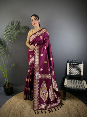 Divastri Printed Banarasi Cotton Silk Saree(Purple)