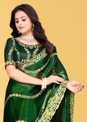 AVIRAT DESIGNER STUDIO Embroidered Bollywood Georgette Saree(Dark Green)