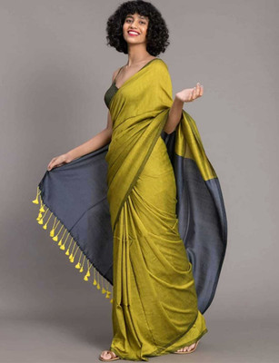 HouseOfCommon Solid/Plain Handloom Cotton Blend Saree(Grey, Green)